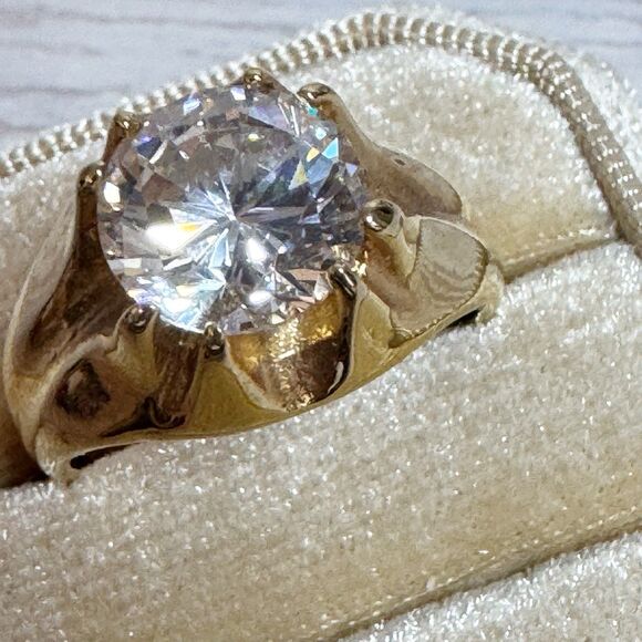 Retro Unisex Solitaire Gold Plated Ring Large Stone Wide Band Size 8.5 - Picture 2 of 11